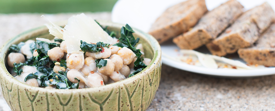 Creamy Braised White Beans & Kale